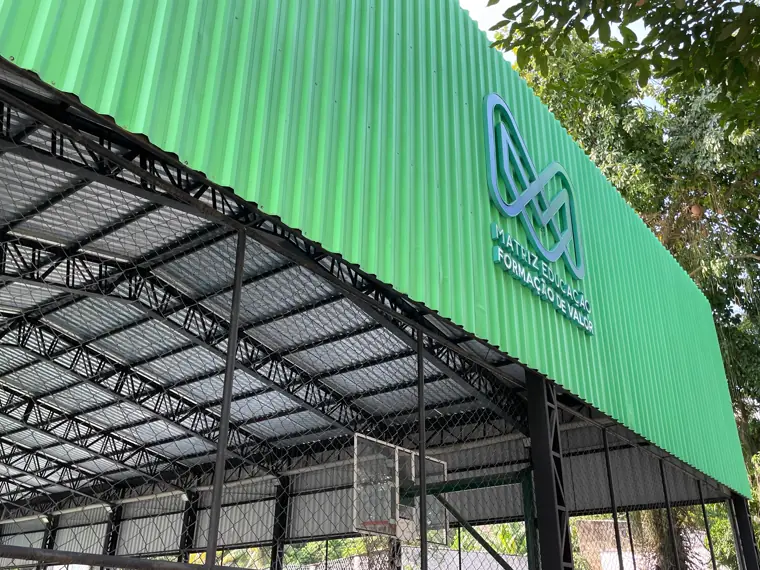 Quadra poliesportiva coberta - WS Construções